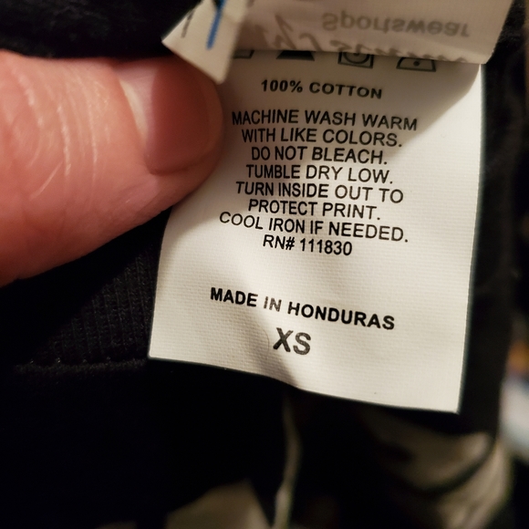 NWOT Green Day t-shirt - Picture 2 of 6